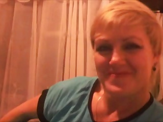 Одинокая 45 летняя женщина из Самары в обнаженном виде шалит по вебке