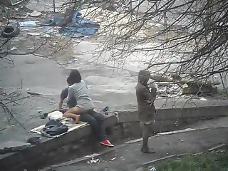 Русский пьяный секс русских студентов на улице в парке